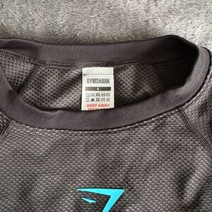Gymshark Onyx 5.0 Black/Gray Long-sleeve - NWT
